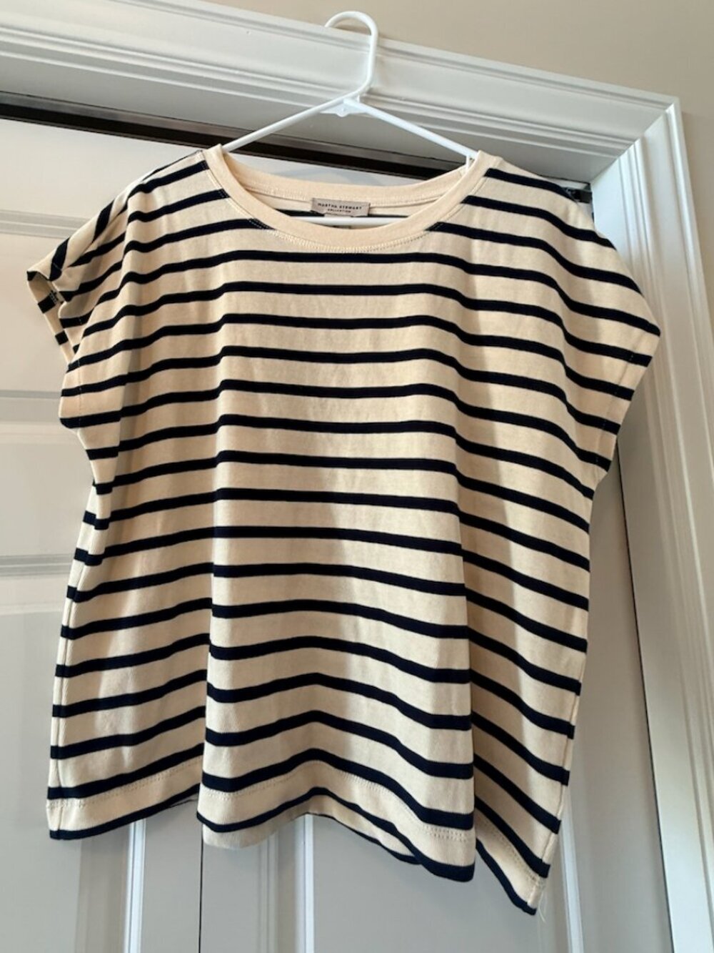 Martha Stewart Collection Navy Ivory Striped Crew Neck Top Size L - Picture 2 of 5